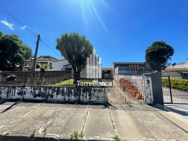 Casa com 516m² 3 quartos e 1 banheiro, para alugar, no bairro Contorno em Ponta Grossa