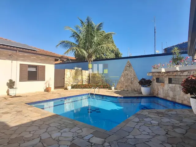 Casa com 648m² 4 quartos e 6 banheiros, à venda, no bairro Jardim das Palmeiras em Sumaré