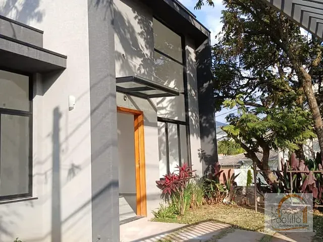 Casa com 255m² 3 quartos e 3 banheiros, à venda, no bairro Jardim Jaraguá em Atibaia