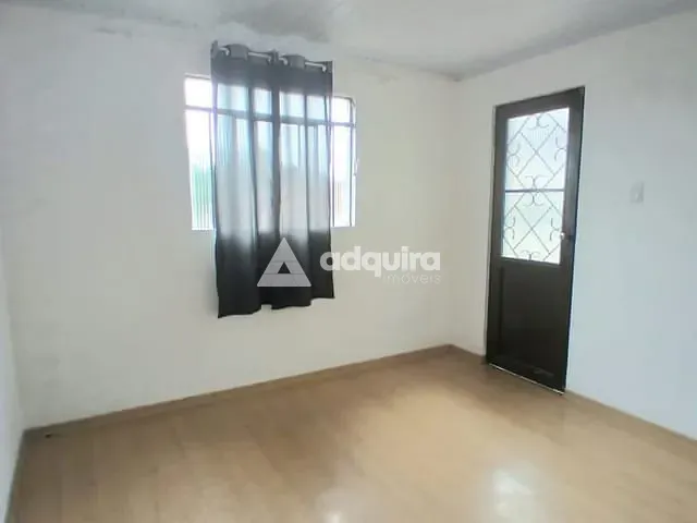 Casa com 462m² 2 quartos e 1 banheiro, à venda, no bairro Chapada em Ponta Grossa