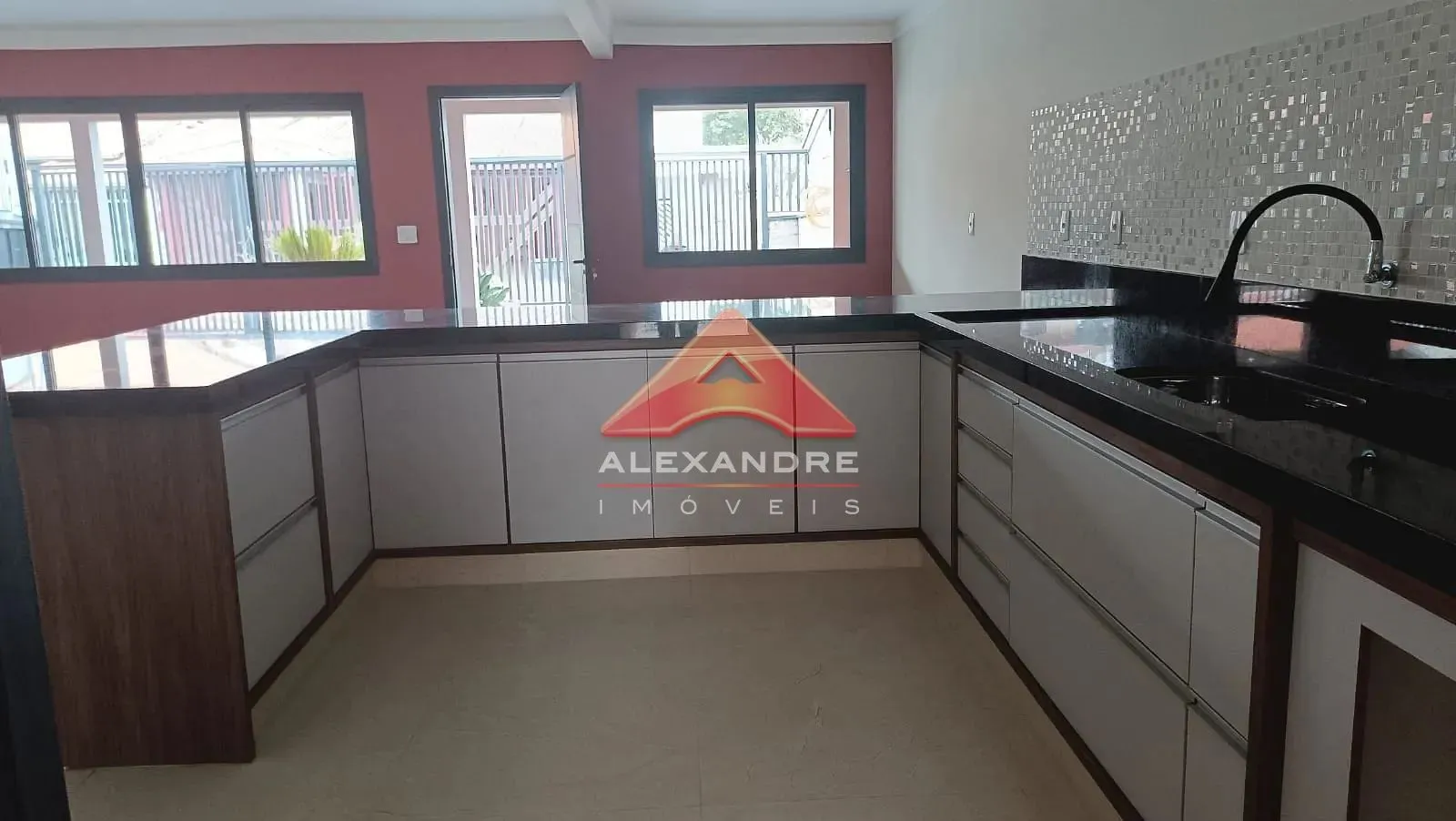Casa, 3 quartos, 238 m² - Foto 17