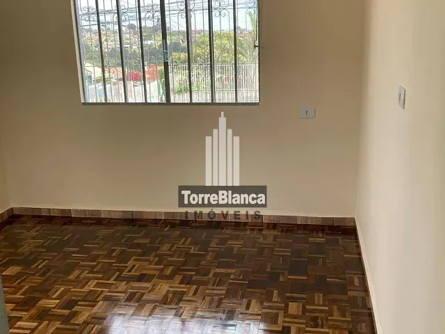 Casa com 90m² 2 quartos e 1 banheiro, para alugar, no bairro Uvaranas em Ponta Grossa