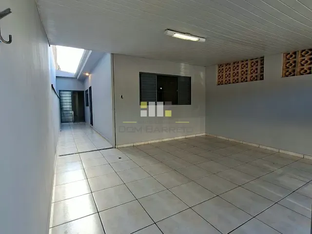 Casa 2 quartos e 1 banheiro, para alugar, no bairro Parque Rosa e Silva em Sumaré
