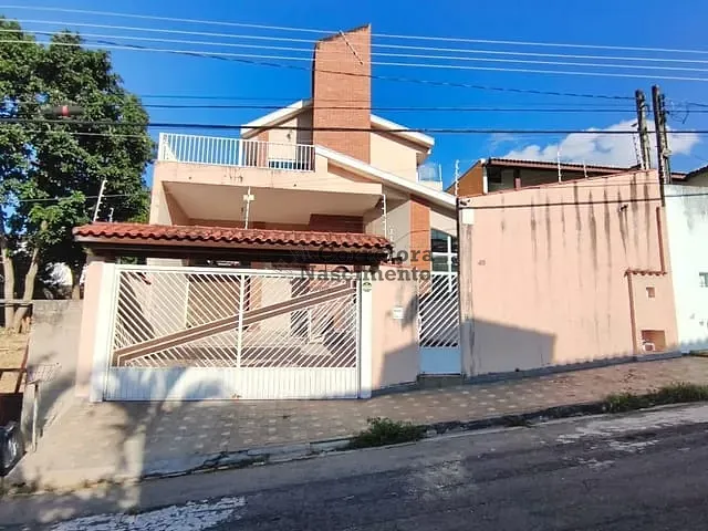 Casa com 300m² 3 quartos e 1 banheiro, à venda ou para alugar, no bairro Jardim Terras de São João em Jacareí