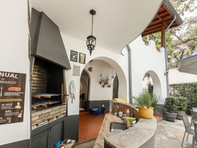 Foto do Casa - Casa tipo para venda em Brooklin com 5 quartos, sendo 3 suítes, 465m² | Lares e Andares Imóveis