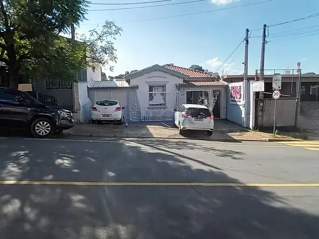 Casa com 331m², à venda, no bairro Vila Olivo em Valinhos