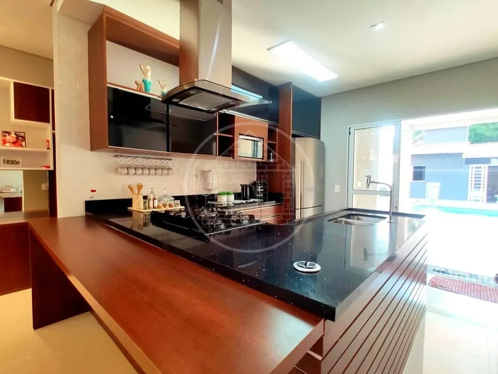 Casa, 3 quartos, 274 m² - Foto 7