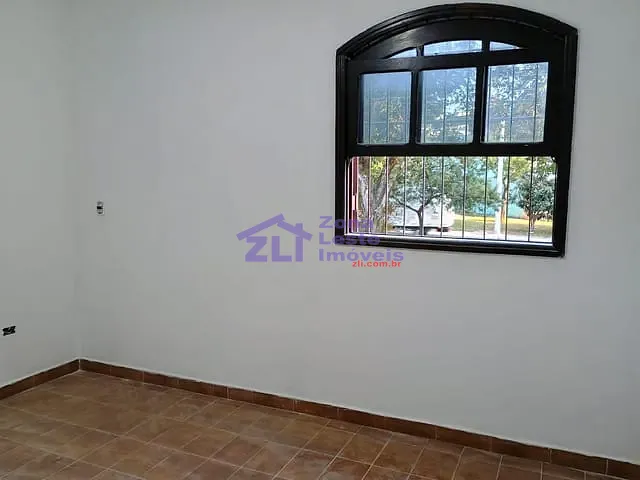 Casa com 132m² 3 quartos e 1 banheiro, para alugar, no bairro Chácara Belenzinho em São Paulo