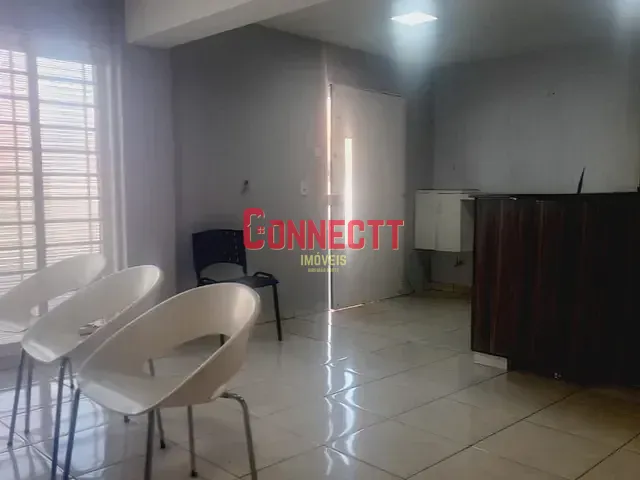Casa com 250m², para alugar, no bairro Ipiranga em Ribeirão Preto