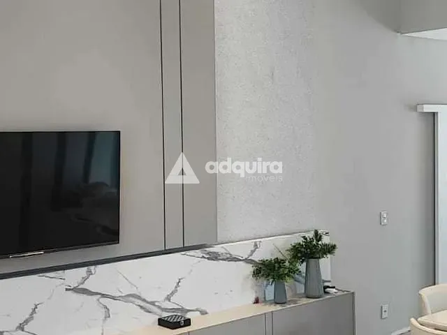 Casa 3 quartos e 3 banheiros, à venda, no bairro Contorno em Ponta Grossa