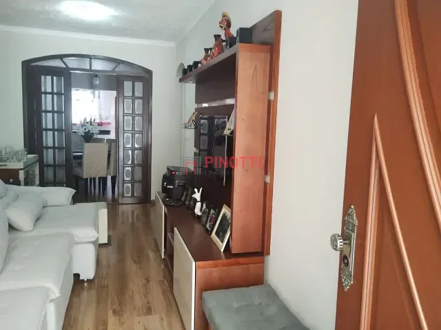 Casa 2 quartos e 3 banheiros, à venda, no bairro Jardim Copacabana em São Bernardo do Campo