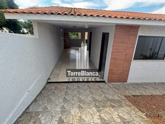 Casa 4 quartos e 2 banheiros, à venda, no bairro Jardim Carvalho em Ponta Grossa