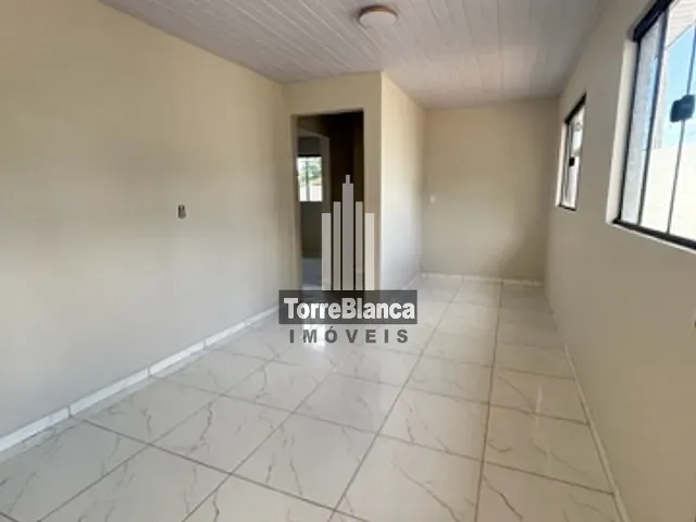 Casa 4 quartos e 2 banheiros, à venda, no bairro Jardim Carvalho em Ponta Grossa