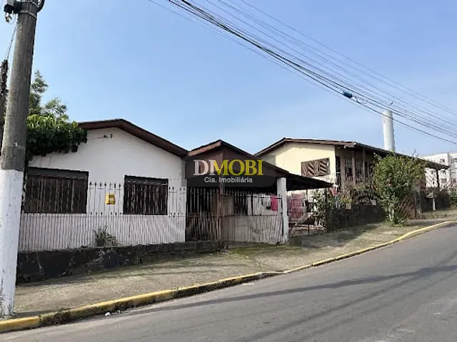 Casa com 320m² 5 quartos e 3 banheiros, à venda, no bairro São Jerônimo em Gravataí