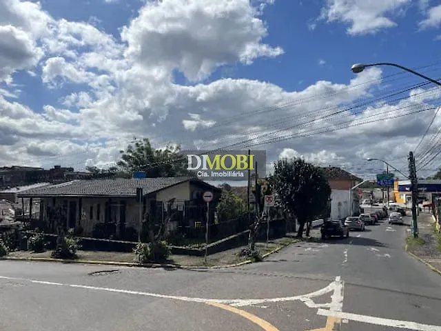 Casa com 320m² 5 quartos e 3 banheiros, à venda, no bairro São Jerônimo em Gravataí