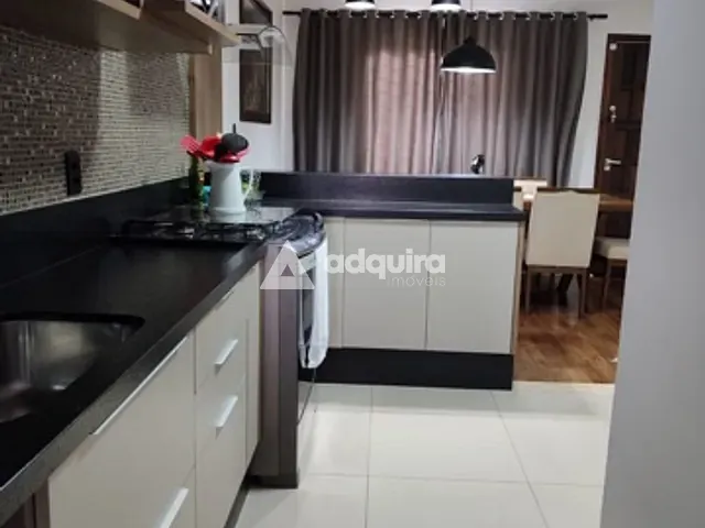 Casa com 104m² 2 quartos e 1 banheiro, à venda, no bairro Nova Rússia em Ponta Grossa