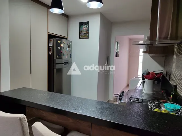 Casa com 104m² 2 quartos e 1 banheiro, à venda, no bairro Nova Rússia em Ponta Grossa