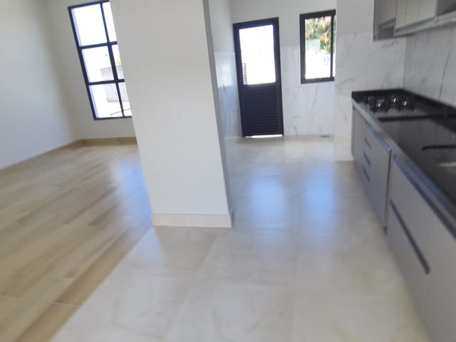 Casa com 175m² 3 quartos e 1 banheiro, à venda, no bairro Residencial Maricá em Pindamonhangaba
