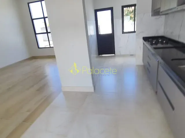 Casa com 175m² 3 quartos e 1 banheiro, à venda, no bairro Residencial Maricá em Pindamonhangaba