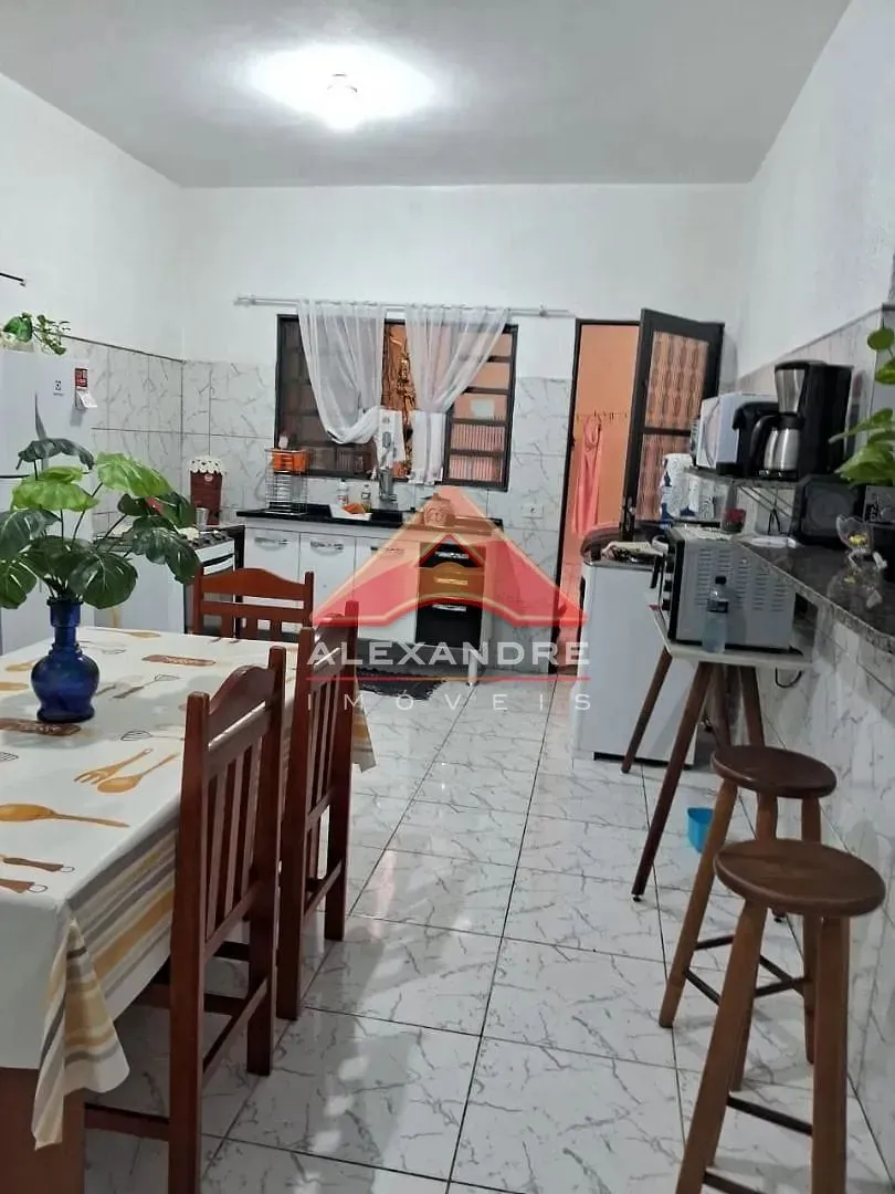 Casa, 3 quartos, 65 m² - Foto 2