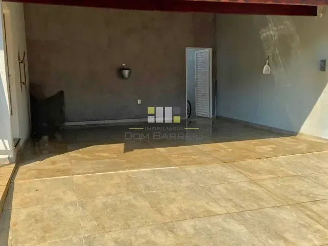 Casa com 319m² 3 quartos e 1 banheiro, à venda, no bairro São Luiz em Paulínia