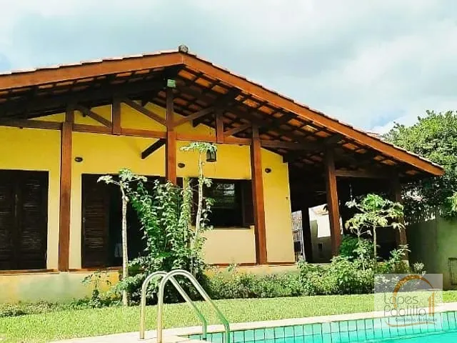 Casa com 613m² 4 quartos e 4 banheiros, à venda, no bairro Jardim Santa Bárbara em Atibaia