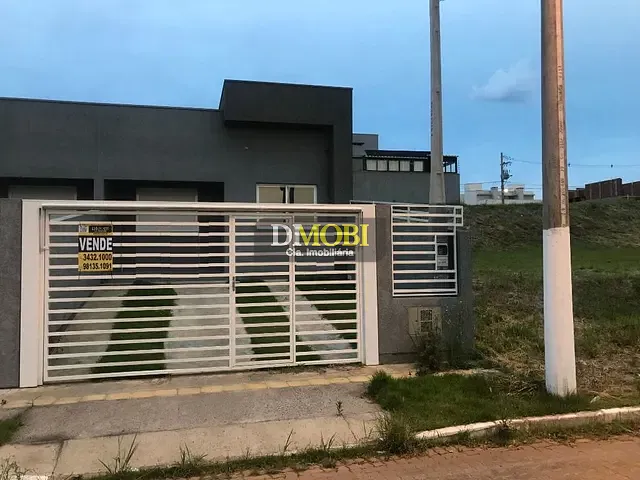 Casa com 132m² 2 quartos e 1 banheiro, à venda, no bairro Dom Feliciano em Gravataí