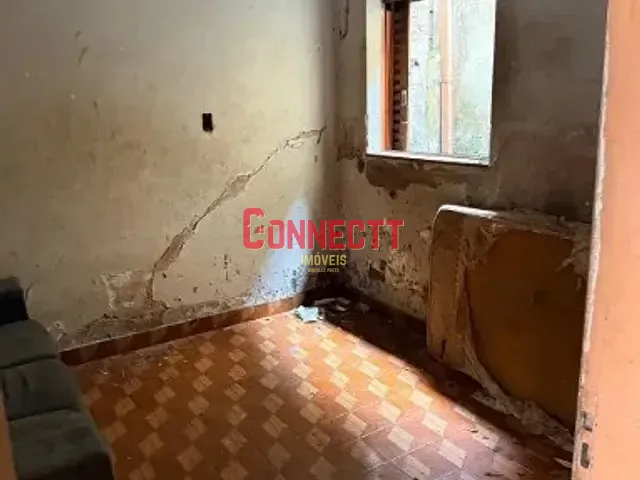 Casa com 76m² 2 quartos e 1 banheiro, à venda, no bairro Campos Elíseos em Ribeirão Preto