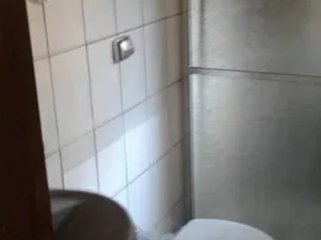 Casa 5 quartos e 3 banheiros, à venda, no bairro Jardim Maria Augusta em Taubaté