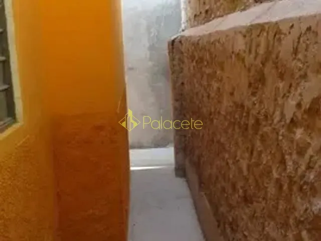 Casa 5 quartos e 3 banheiros, à venda, no bairro Jardim Maria Augusta em Taubaté