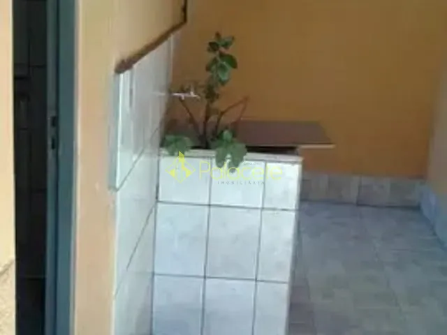 Casa 5 quartos e 3 banheiros, à venda, no bairro Jardim Maria Augusta em Taubaté