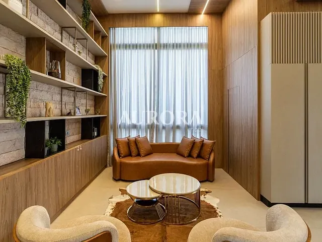 Casa com 700m² 5 quartos e 4 banheiros, à venda, no bairro Parque Residencial Manela em Cambé