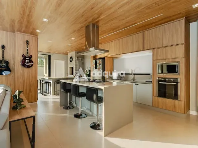 Casa com 309m² 3 quartos e 4 banheiros, à venda ou para alugar, no bairro Jardim Carvalho em Ponta Grossa