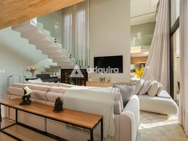Casa com 309m² 3 quartos e 4 banheiros, à venda ou para alugar, no bairro Jardim Carvalho em Ponta Grossa
