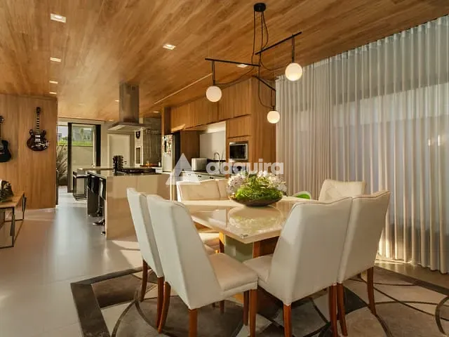 Casa com 309m² 3 quartos e 4 banheiros, à venda ou para alugar, no bairro Jardim Carvalho em Ponta Grossa