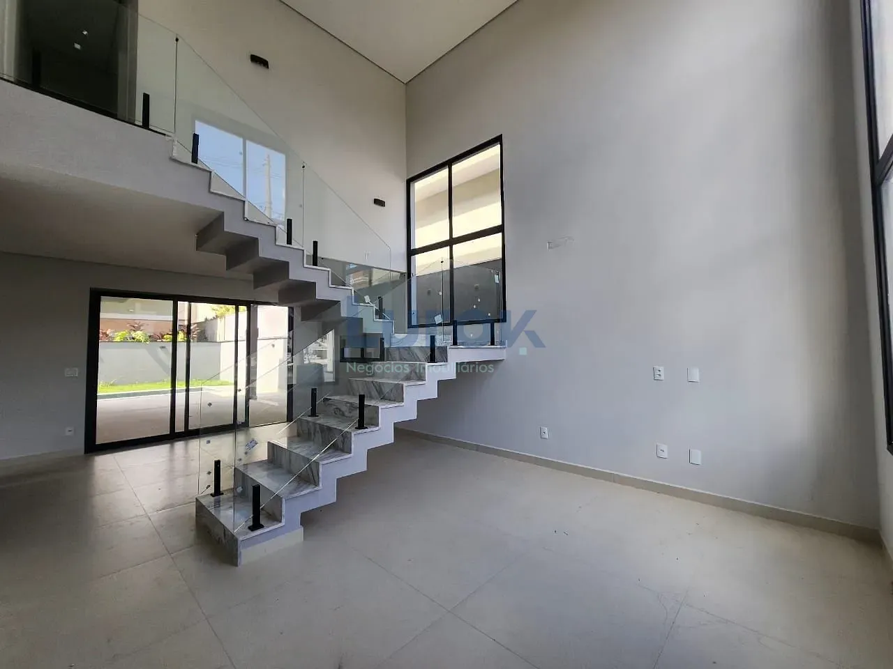 Casa, 4 quartos, 230 m² - Foto 7