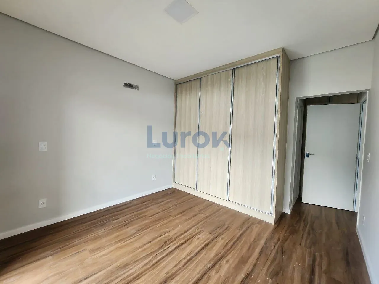 Casa, 4 quartos, 230 m² - Foto 17