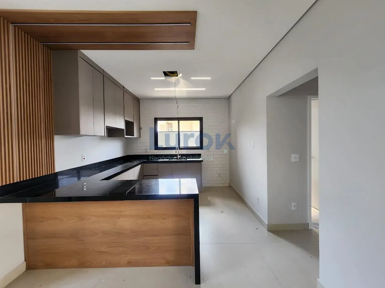 Casa, 4 quartos, 230 m² - Foto 8