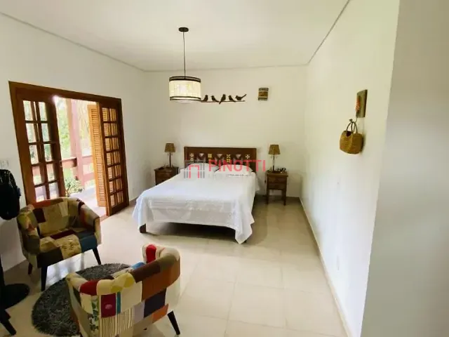 Casa 3 quartos e 4 banheiros, à venda, no bairro Dos Finco em São Bernardo do Campo