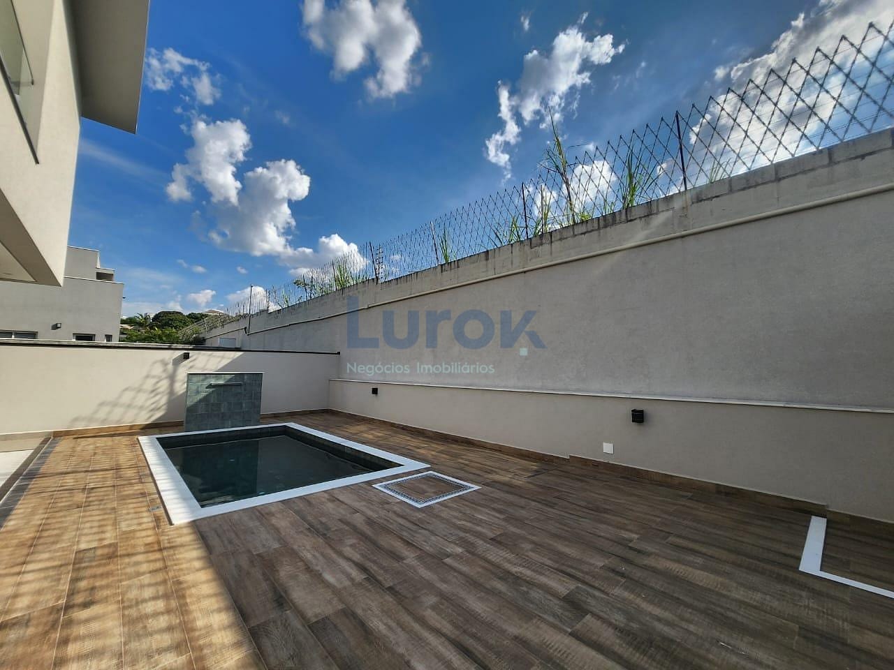 Casa, 3 quartos, 257 m² - Foto 33