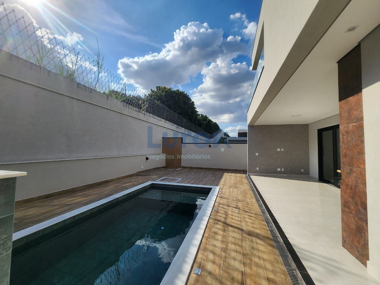 Casa, 3 quartos, 257 m² - Foto 31