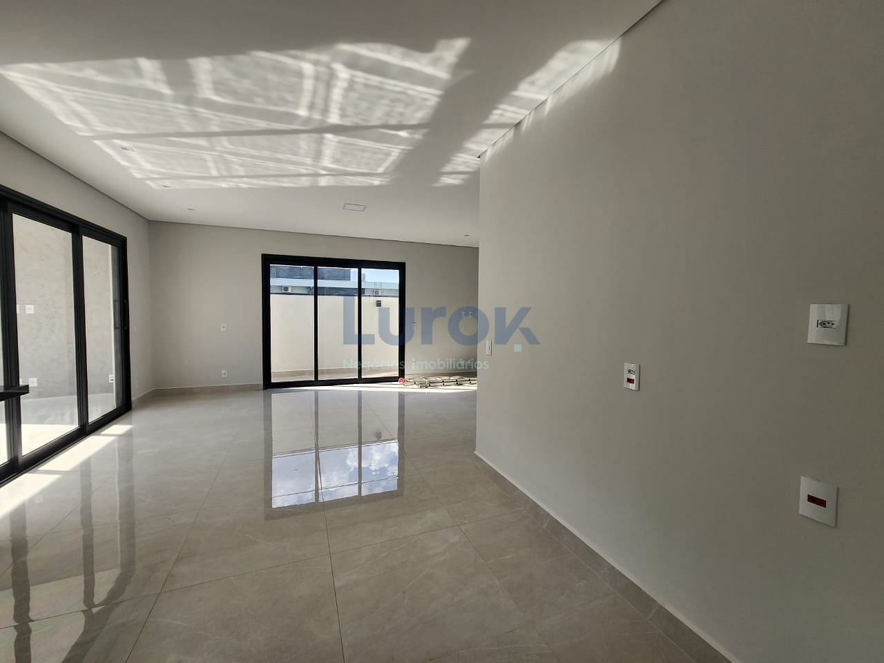Casa, 3 quartos, 257 m² - Foto 36