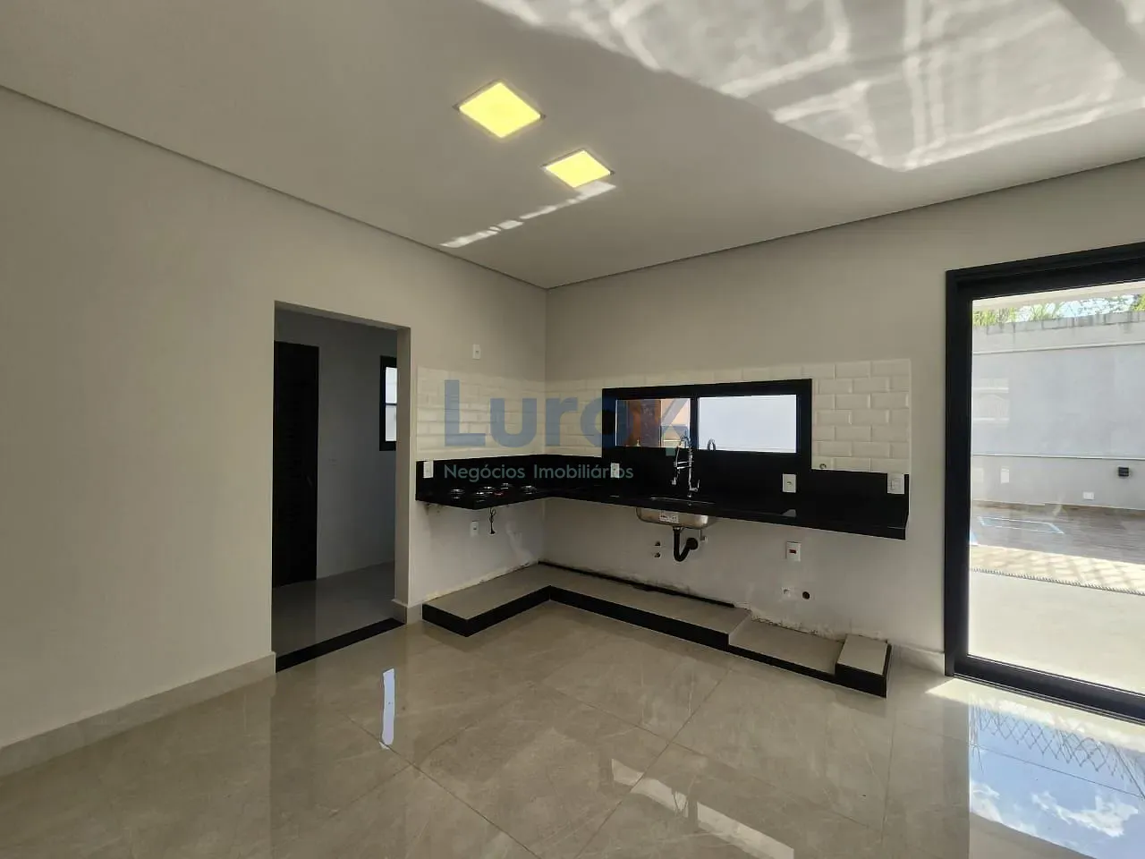 Casa, 3 quartos, 257 m² - Foto 7
