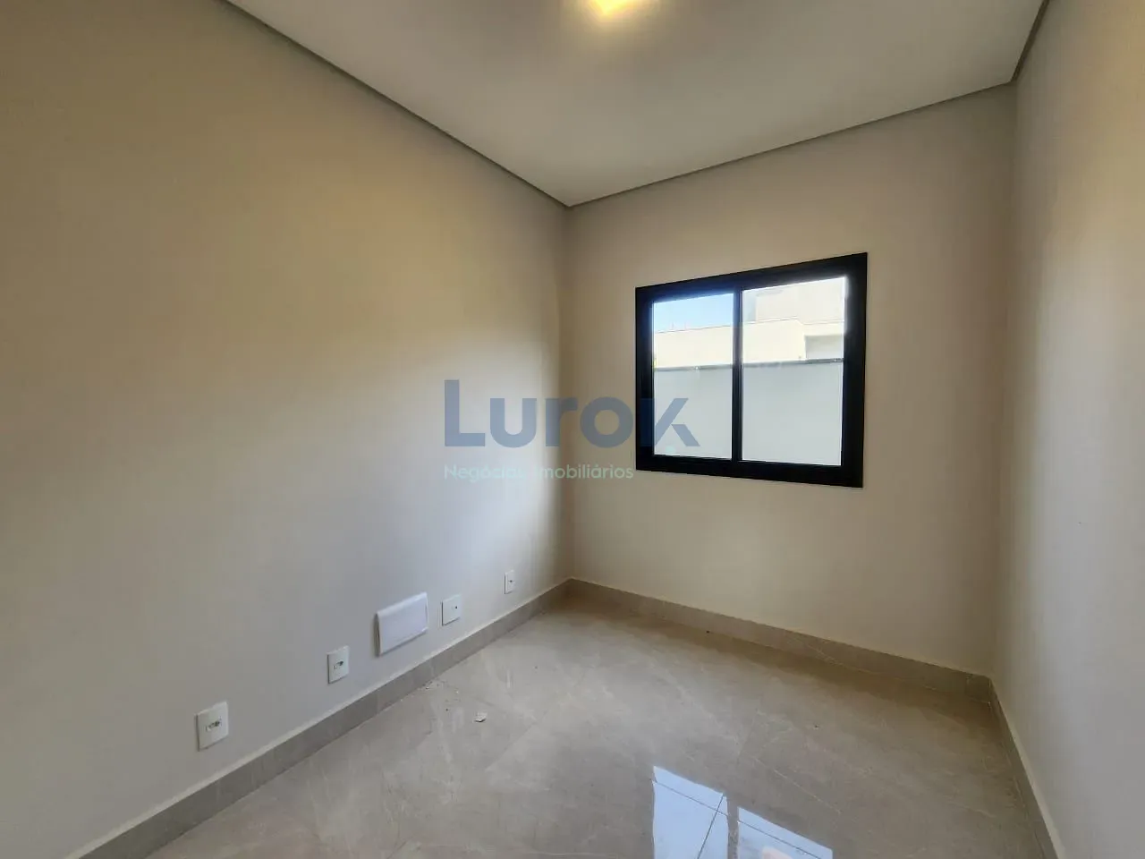 Casa, 3 quartos, 257 m² - Foto 25