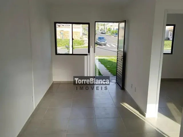 Casa 2 quartos e 1 banheiro, para alugar, no bairro Estrela em Ponta Grossa