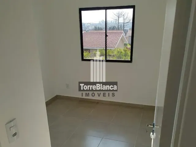 Casa 2 quartos e 1 banheiro, para alugar, no bairro Estrela em Ponta Grossa