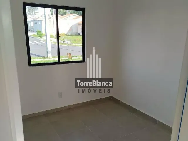 Casa 2 quartos e 1 banheiro, para alugar, no bairro Estrela em Ponta Grossa