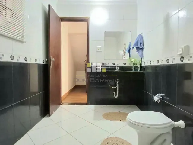 Casa com 257m² 4 quartos e 4 banheiros, à venda, no bairro Jardim Paulista em Sumaré