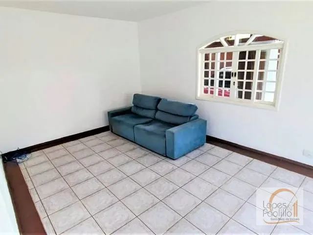 Casa com 428m² 3 quartos e 2 banheiros, à venda, no bairro Jardim Siriema em Atibaia
