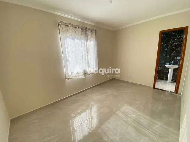 Casa 3 quartos e 2 banheiros, à venda, no bairro Cará-cará em Ponta Grossa